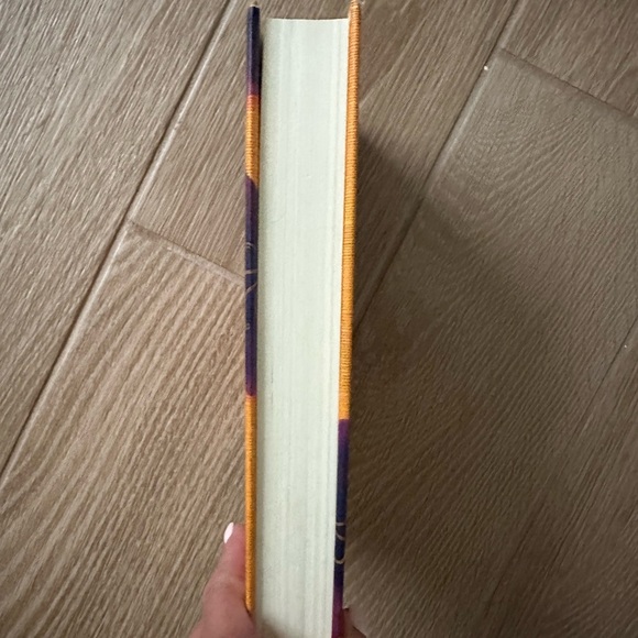 Mad Honey by Jodi Picoult and Jennifer Finney Boylan - Picture 6 of 6